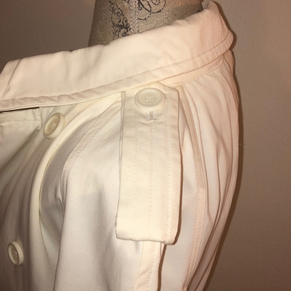 Off White Buttoned Trench Coat - image 6